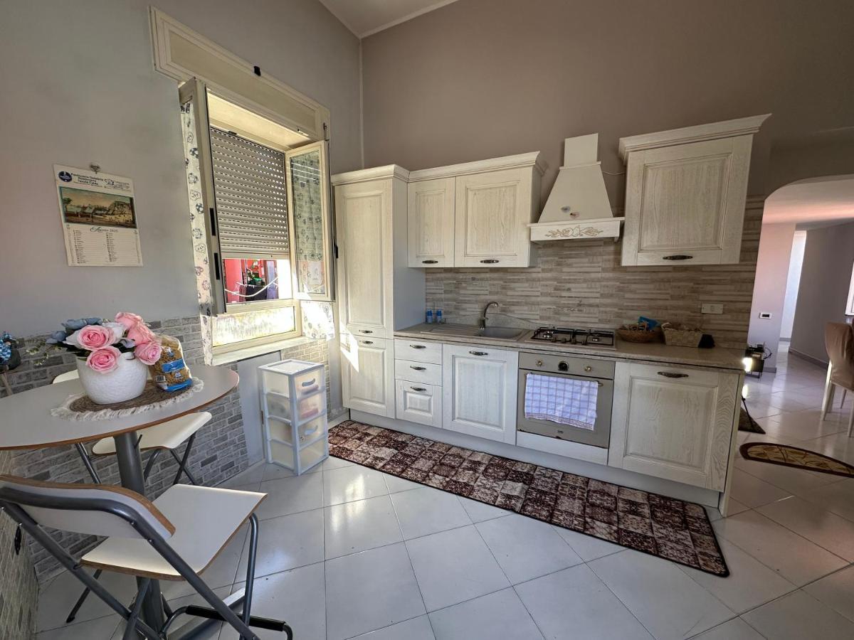 Apartmán Scugnizzella Holiday House Neapol Exteriér fotografie