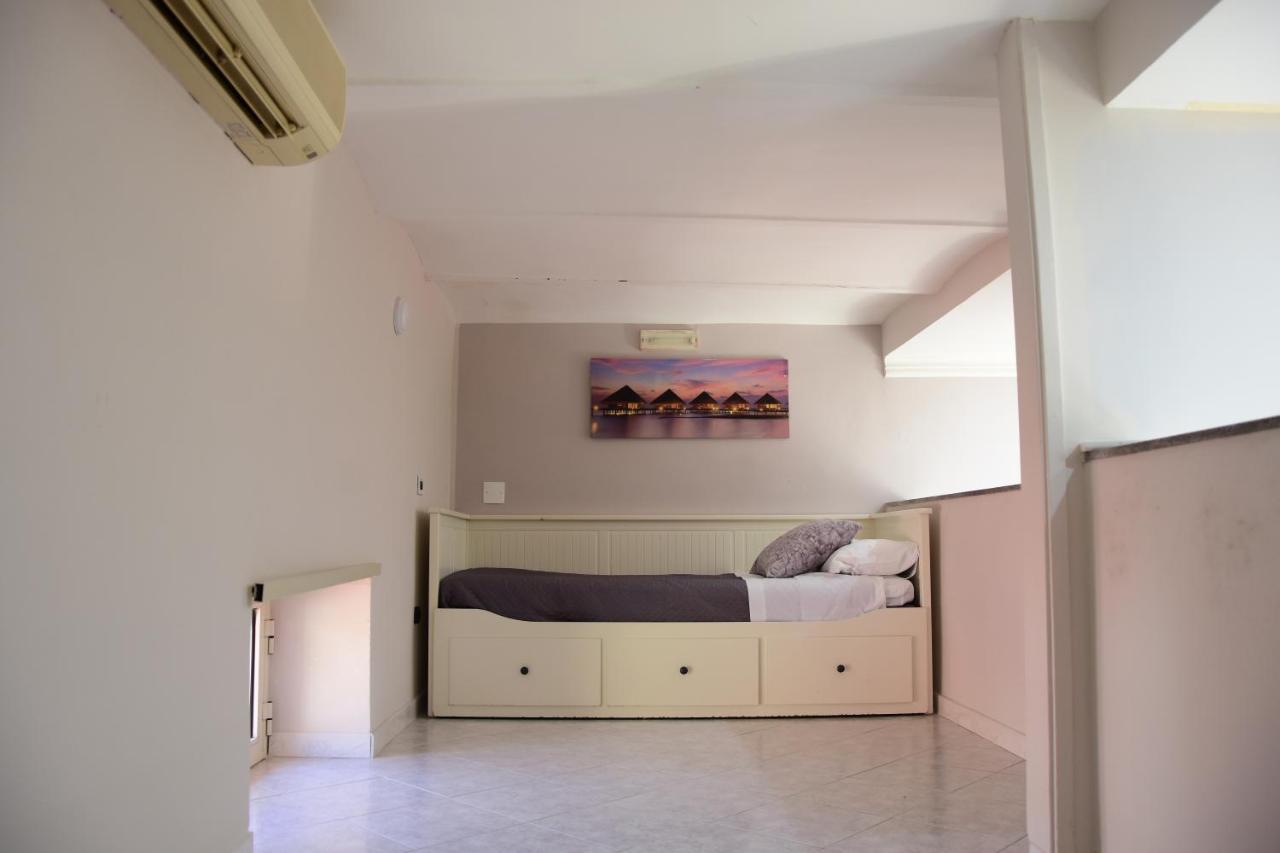 Apartmán Scugnizzella Holiday House Neapol Exteriér fotografie