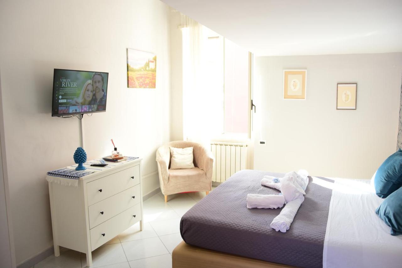 Apartmán Scugnizzella Holiday House Neapol Exteriér fotografie