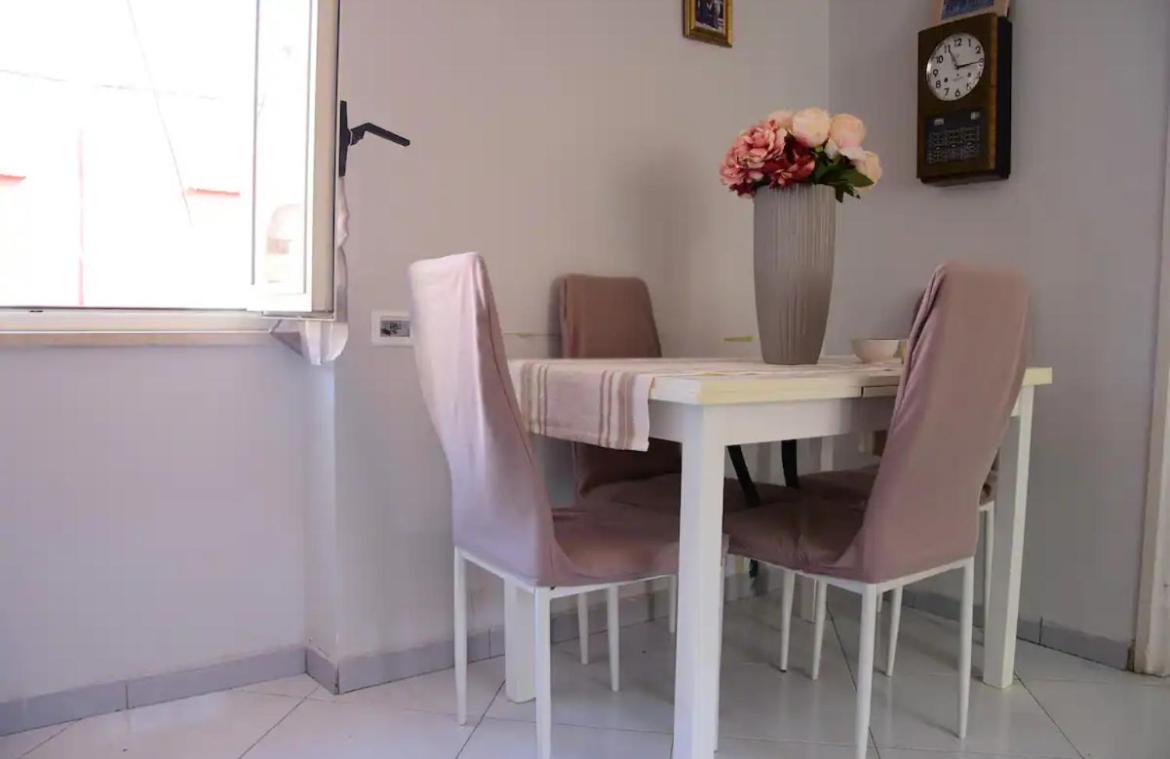 Apartmán Scugnizzella Holiday House Neapol Exteriér fotografie